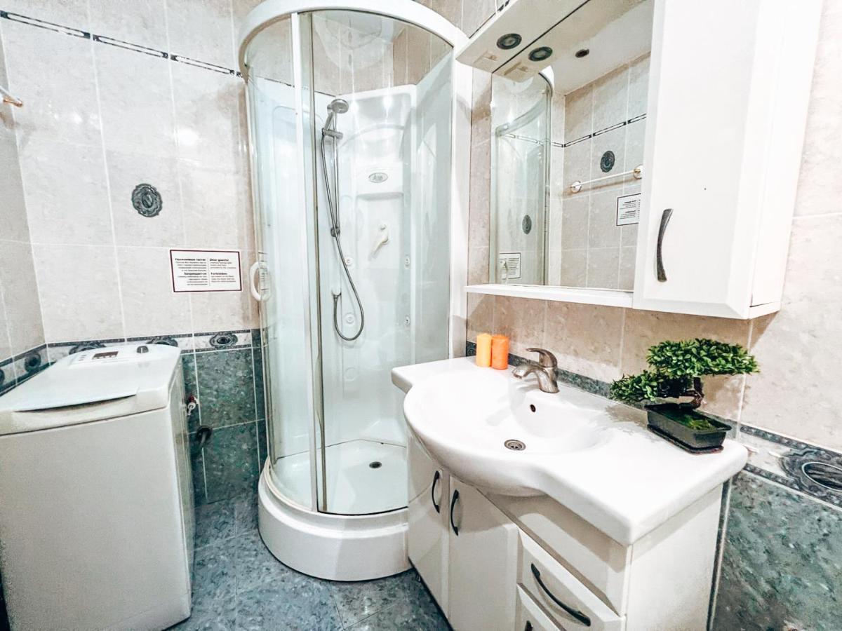 Квартира В Центре Крещатика Kiev Eksteriør billede